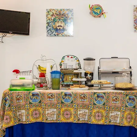 Glamour Couette-café 3*