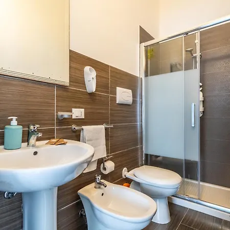 Oda ve Kahvaltı Glamour Palermo