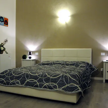 Bed & Breakfast Glamour 3*