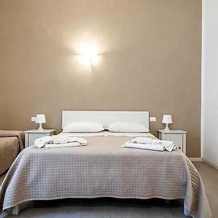 Glamour 3*