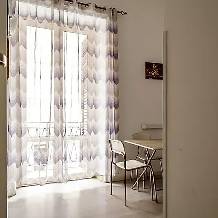 Bed and Breakfast Glamour 3*