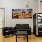 לינה וארוחת בוקר Glamour פלרמו